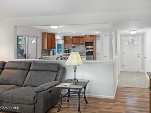 Entry Way - 276 Hermes St, Simi Valley, CA 93065 photo 1 of 1