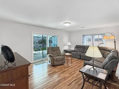 Living - 276 Hermes St, Simi Valley, CA 93065 photo 2 of 3