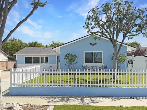 276 Hermes St, Simi Valley, CA 93065