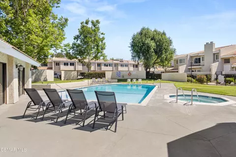 Exterior - 1928 Stow St, Simi Valley, CA 93063 photo 7 of 7