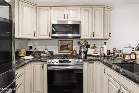 Kitchen - 1928 Stow St, Simi Valley, CA 93063 photo 2 of 3