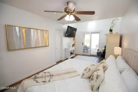 Bedroom - 2190 Magnolia St, Simi Valley, CA 93065 photo 3 of 5