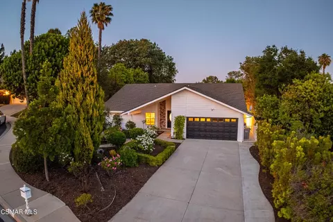 298 Trailside Ct, Newbury Park, CA 91320