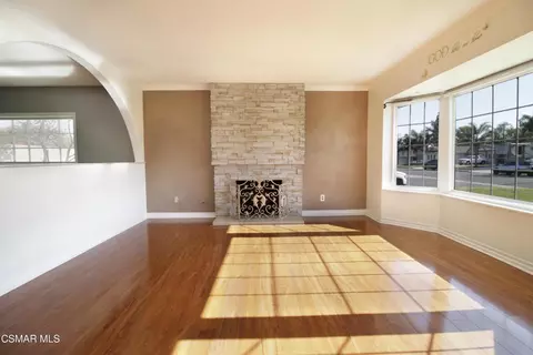 Living - 616 Walker Ave, Camarillo, CA 93010 photo 1 of 1