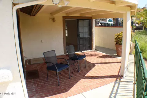 Exterior - 704 Wind Willow Way, Simi Valley, CA 93065 photo 10 of 11