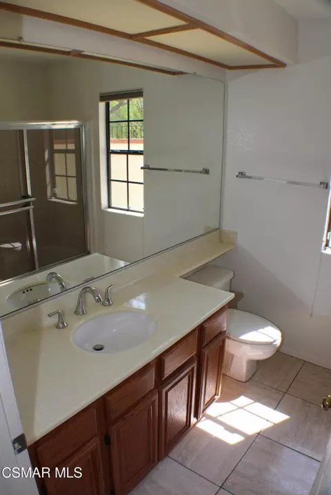 Bath - 704 Wind Willow Way, Simi Valley, CA 93065 photo 1 of 6