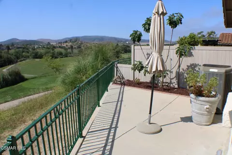 Exterior - 704 Wind Willow Way, Simi Valley, CA 93065 photo 7 of 11