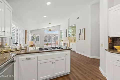 Kitchen - 205 Clevenger Ave, Simi Valley, CA 93065 photo 4 of 4