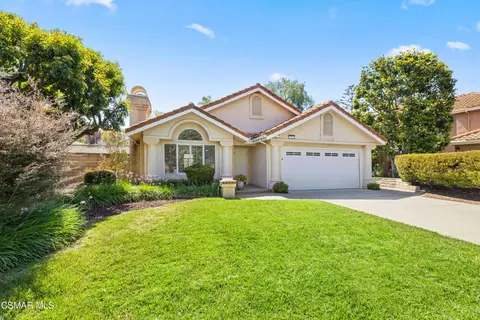 205 Clevenger Ave, Simi Valley, CA 93065