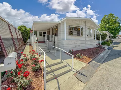 40 La Encina, Newbury Park, CA 91320