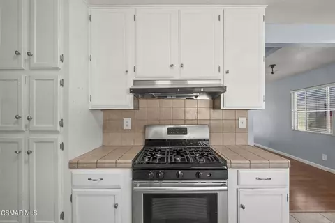 Kitchen - 45014 17th St W, Lancaster, CA 93534 photo 2 of 3