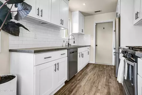 Kitchen - 1224 Durkin St, Camarillo, CA 93010 photo 2 of 2