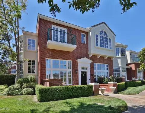 2442 Swanfield Ct, Westlake Village, CA 91361