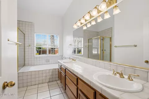Bath - 10240 Principe Pl, Santa Rosa Valley, CA 93012 photo 4 of 4