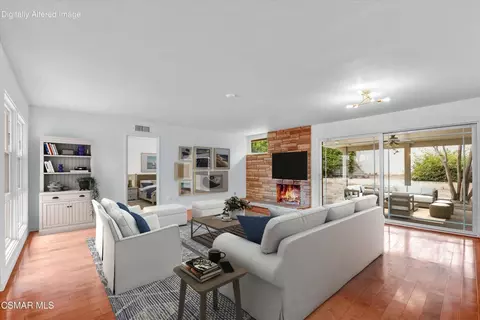 17247 Donmetz St, Granada Hills, CA 91344