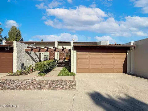 744 Woodlawn Dr, Thousand Oaks, CA 91360
