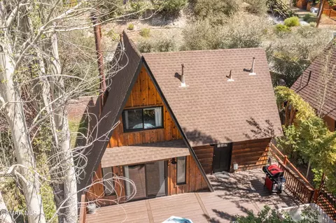 641 Silver Tip Dr, Big Bear Lake, CA 92315