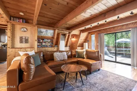 Living - 641 Silver Tip Dr, Big Bear Lake, CA 92315 photo 4 of 4