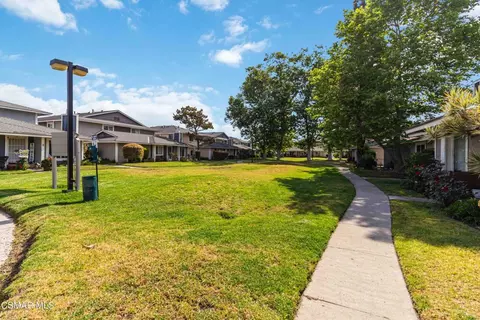 Exterior - 569 Spring Rd #50, Moorpark, CA 93021 photo 5 of 9