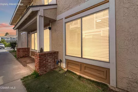 569 Spring Rd #50, Moorpark, CA 93021