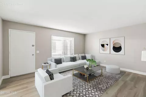 569 Spring Rd #50, Moorpark, CA 93021