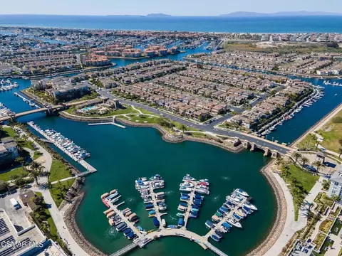 View/Area - 1441 Seabridge Ln, Oxnard, CA 93035 photo 2 of 8