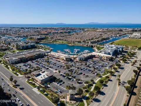 View/Area - 1441 Seabridge Ln, Oxnard, CA 93035 photo 3 of 8