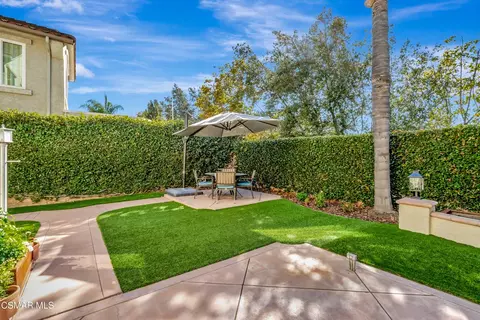 Exterior - 531 Shadow Ln, Simi Valley, CA 93065 photo 3 of 6