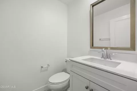 Bath - 45 Jensen Ct, Thousand Oaks, CA 91360 photo 1 of 5