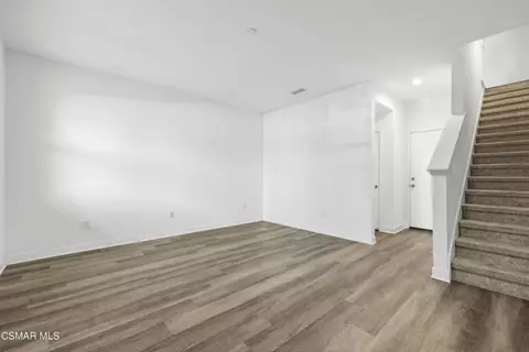 45 Jensen Ct, Thousand Oaks, CA 91360