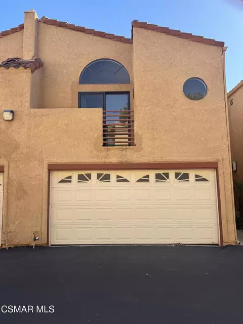 5291 Colodny Dr #19, Agoura Hills, CA 91301