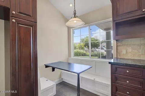 Kitchen - 4985 Bowie Ct, Simi Valley, CA 93063 photo 4 of 6