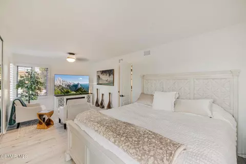 Bedroom - 12692 Hillside Dr, Moorpark, CA 93021 photo 6 of 7
