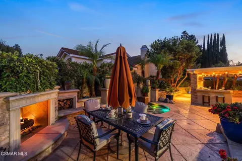 Exterior - 12692 Hillside Dr, Moorpark, CA 93021 photo 17 of 19