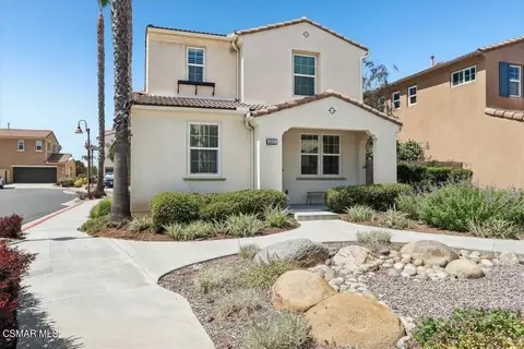 2922 Encina Ln, Simi Valley, CA 93065