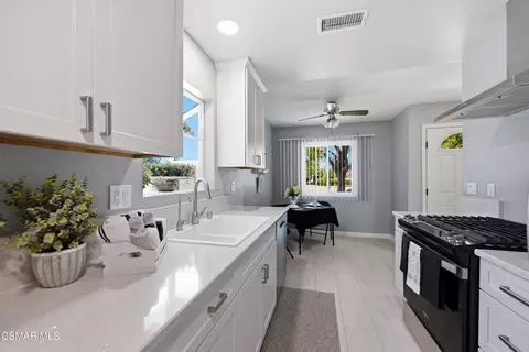 Kitchen - 1889 Sequoia Ave, Simi Valley, CA 93063 photo 1 of 2