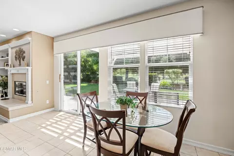 Dining - 290 Chantilly Cir, Simi Valley, CA 93065 photo 2 of 3