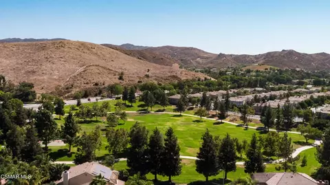 View/Area - 290 Chantilly Cir, Simi Valley, CA 93065 photo 2 of 2