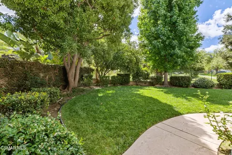 Exterior - 290 Chantilly Cir, Simi Valley, CA 93065 photo 4 of 7