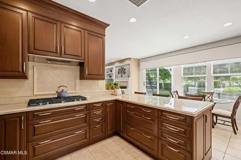 Kitchen - 290 Chantilly Cir, Simi Valley, CA 93065 photo 3 of 3