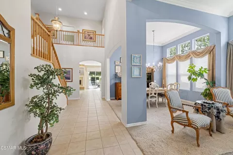 Entry Way - 290 Chantilly Cir, Simi Valley, CA 93065 photo 1 of 2