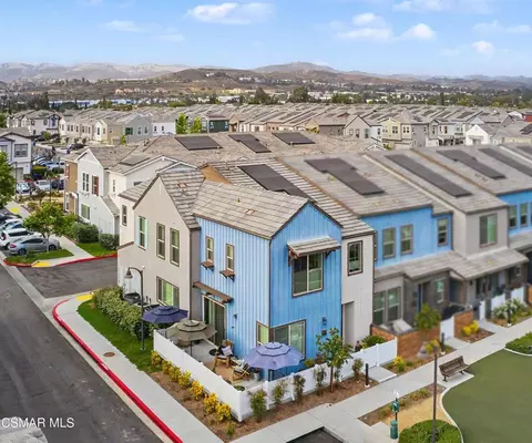 1830 Poppy Dr #1, Simi Valley, CA 93065