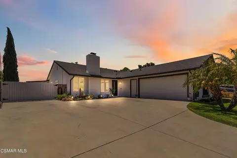 904 Silver Cloud St, Thousand Oaks, CA 91360