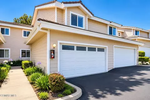 Exterior - 2762 Erringer Rd #15, Simi Valley, CA 93065 photo 2 of 10