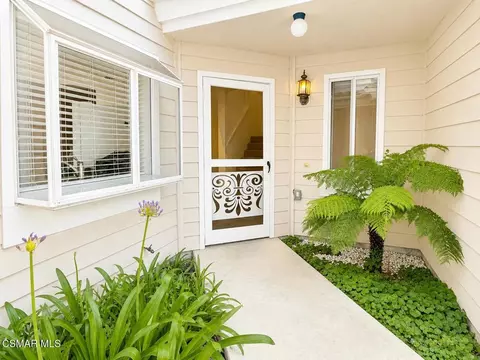 Exterior - 2762 Erringer Rd #15, Simi Valley, CA 93065 photo 1 of 10