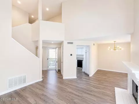 Living - 2762 Erringer Rd #15, Simi Valley, CA 93065 photo 4 of 9