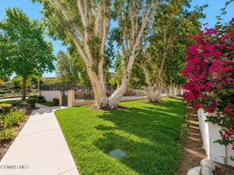 Exterior - 2762 Erringer Rd #15, Simi Valley, CA 93065 photo 6 of 10