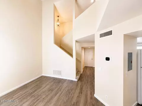 Living - 2762 Erringer Rd #15, Simi Valley, CA 93065 photo 2 of 9