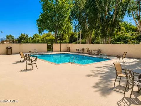 Exterior - 2762 Erringer Rd #15, Simi Valley, CA 93065 photo 4 of 10