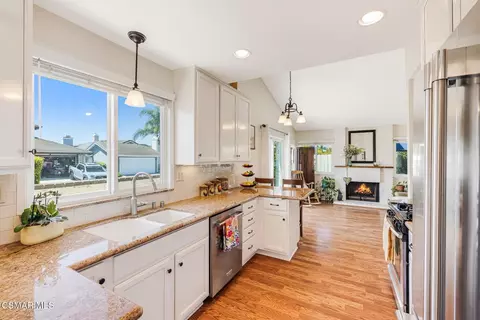 Kitchen - 4507 N Ashtree St, Moorpark, CA 93021 photo 2 of 4